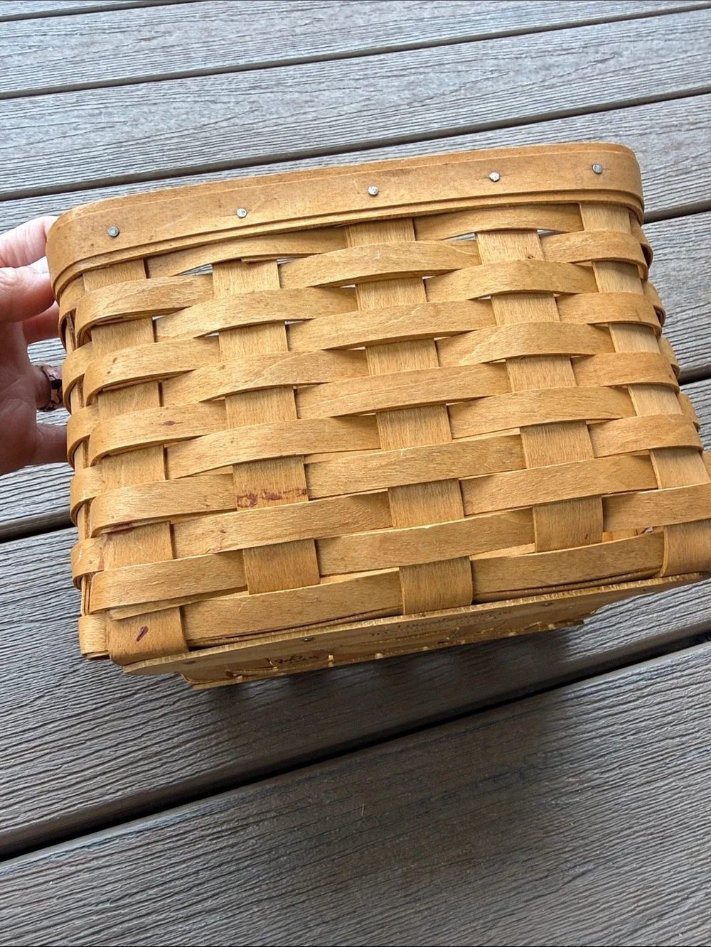2004 Vintage Longaberger Napkin Basket